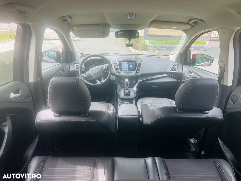 Ford Kuga 2.0 TDCi Powershift 4WD Titanium - 9