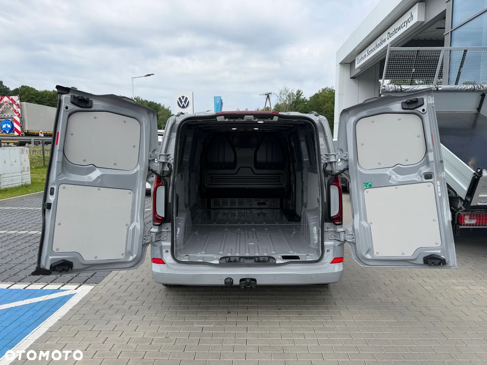 Volkswagen Transporter T7 - 12