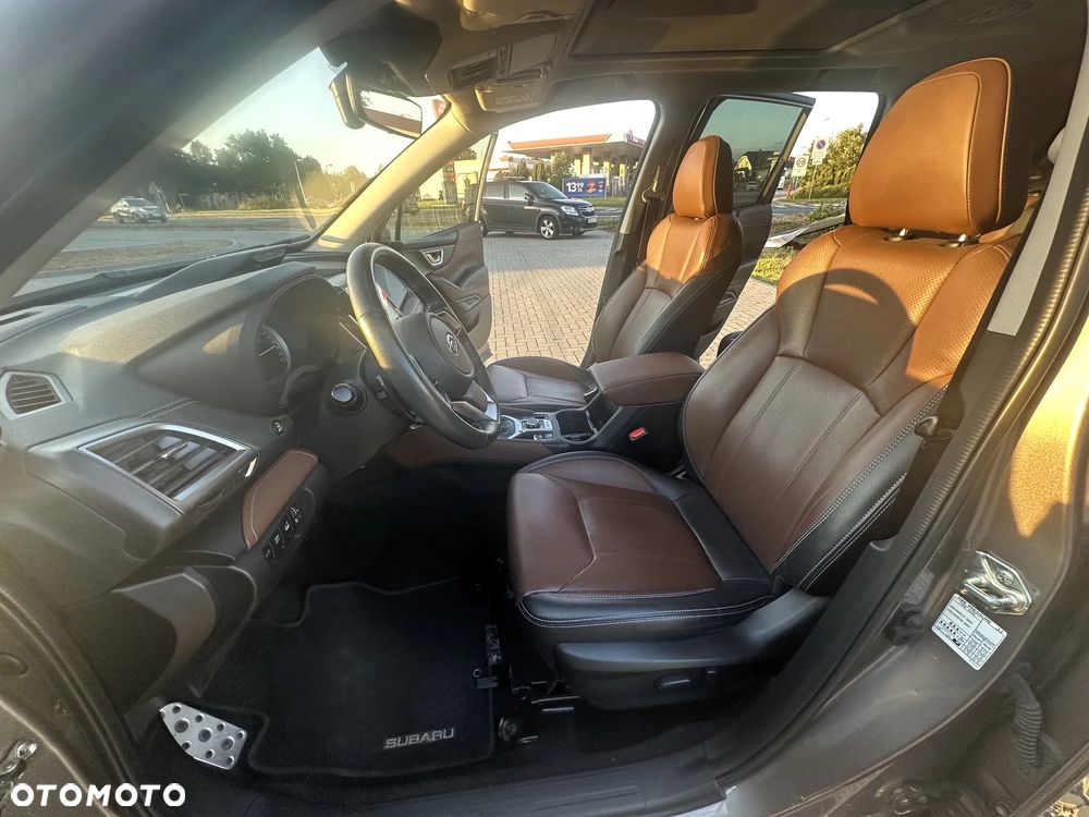 Subaru Forester 2.0i-L Platinum (EyeSight) Lineartronic - 4