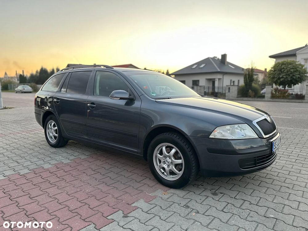 Skoda Octavia 1.6 Ambition - 29