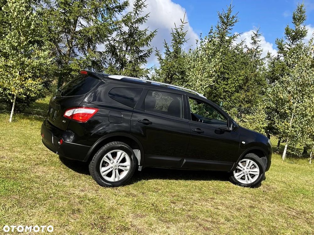 Nissan Qashqai+2 - 5