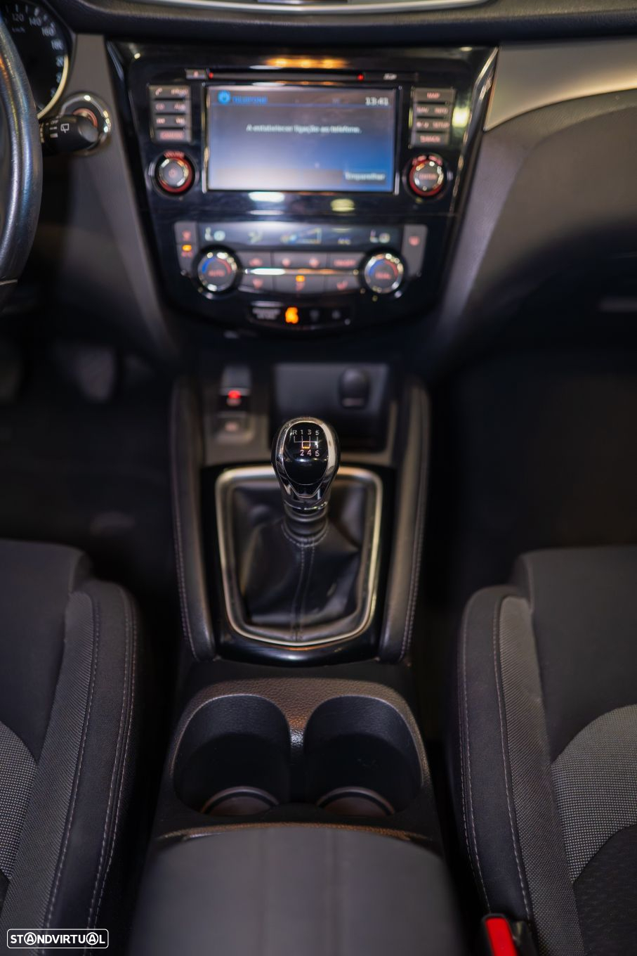 Nissan Qashqai 1.5 dCi N-Connecta - 25
