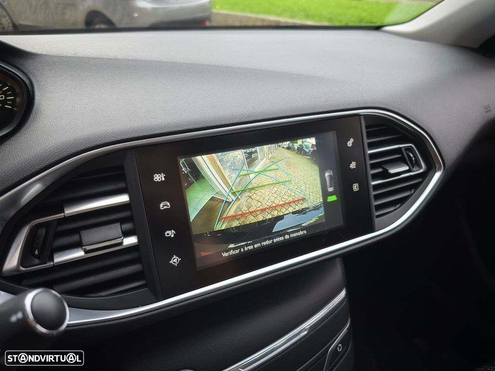 Peugeot 308 SW 1.6 BlueHDi Style J17 - 15