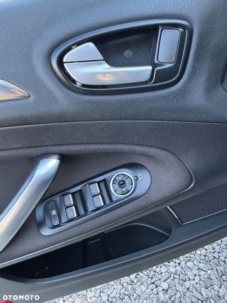 Ford Mondeo 2.0 Viva Titanium - 8