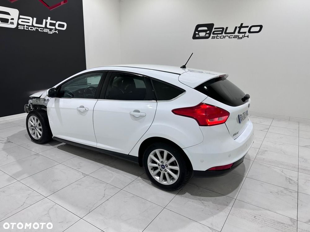 Ford Focus - 17
