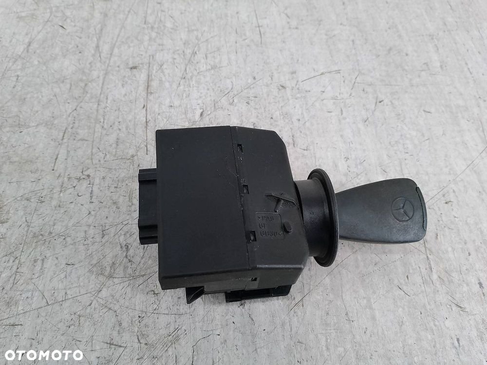 STACYJKA MERCEDES-BENZ KLASA A W169 1695451308 04156905 1.7 - 3