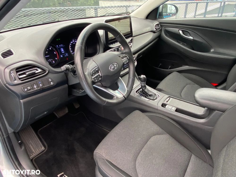 Hyundai i30 1.6 CRDI DCT Select - 14