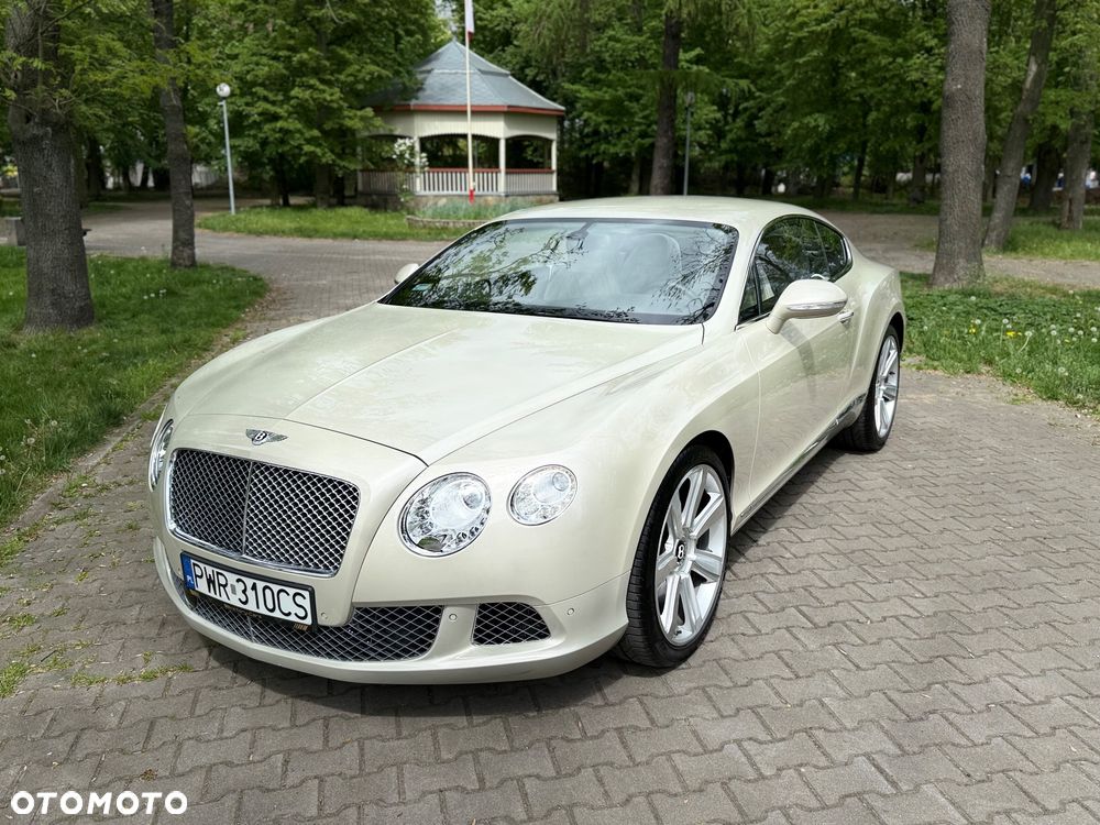 Bentley Continental GT W12 - 2