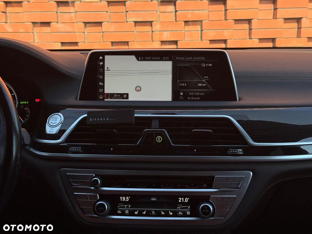 BMW Seria 7 750d xDrive sport - 17