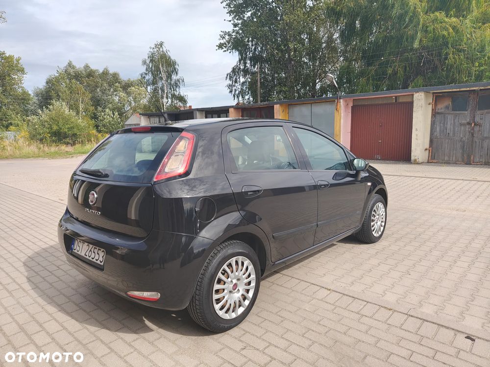 Fiat Punto 1.4 Easy S&S - 29