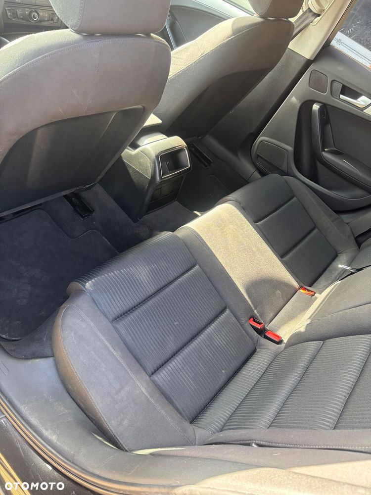 Audi A4 Avant 2.0 TDI DPF Ambition - 13