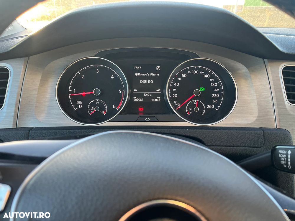 Volkswagen Golf 2.0 TDI DSG BMT Comfortline - 13