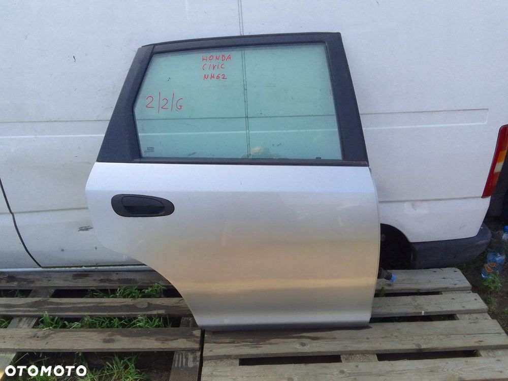 Drzwi Prawe Tył Honda Civic Vii Nh62 - 2