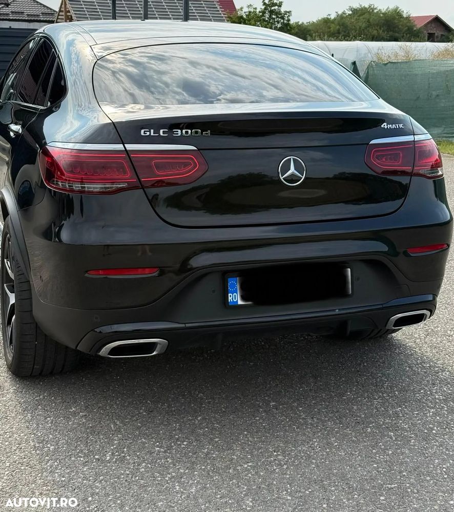 Mercedes-Benz GLC 300 d 4MATIC - 2