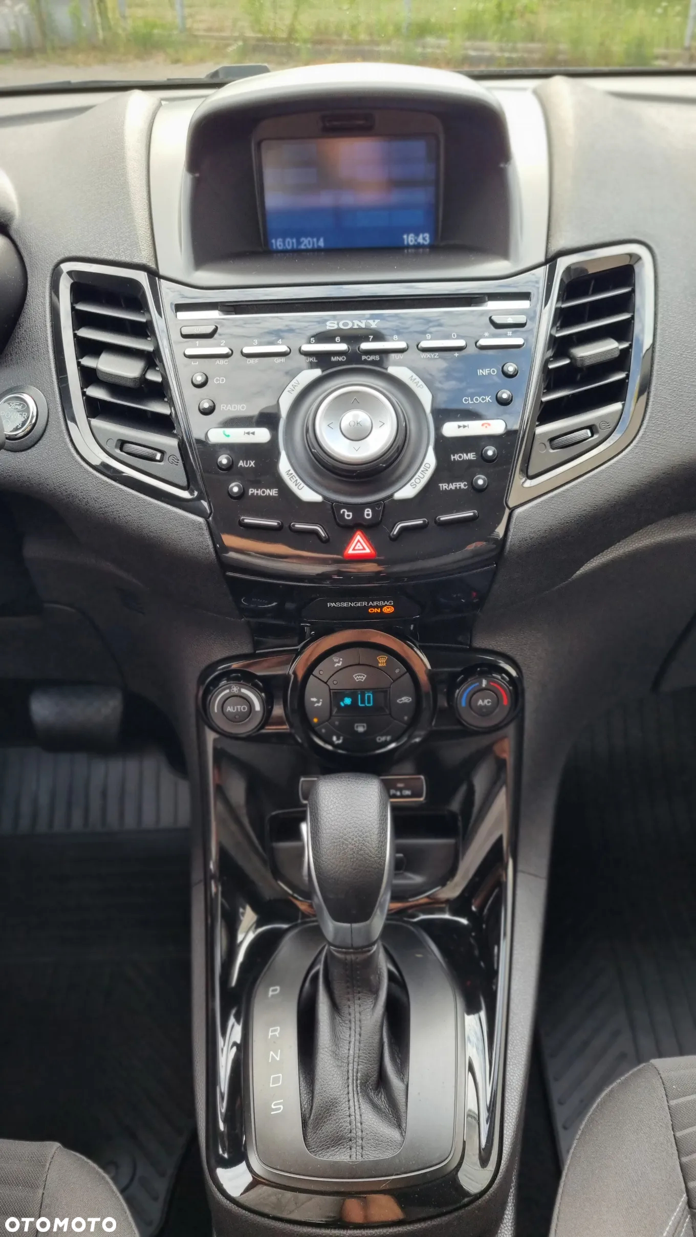 Ford Fiesta - 17