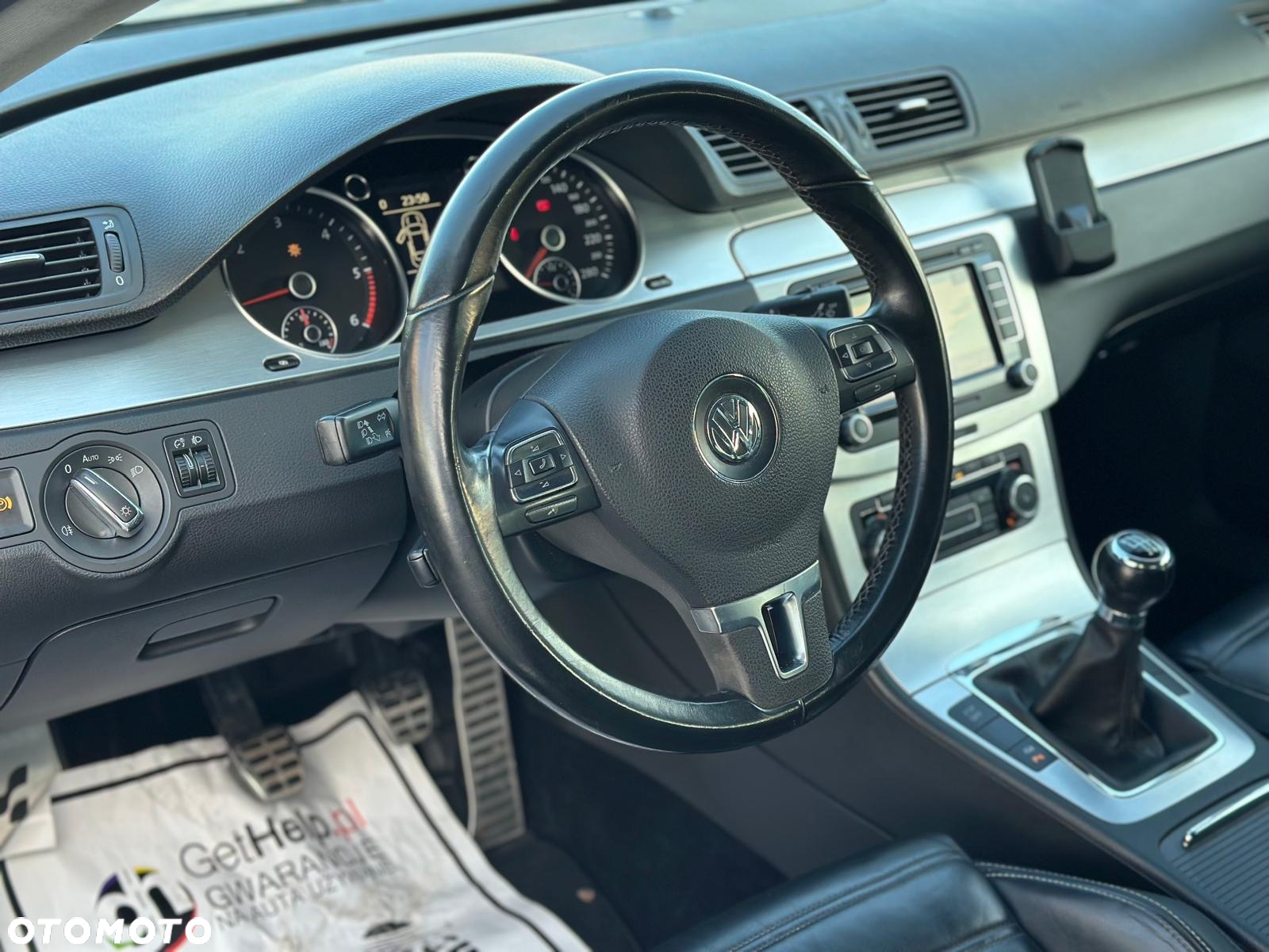 Volkswagen Passat CC - 12