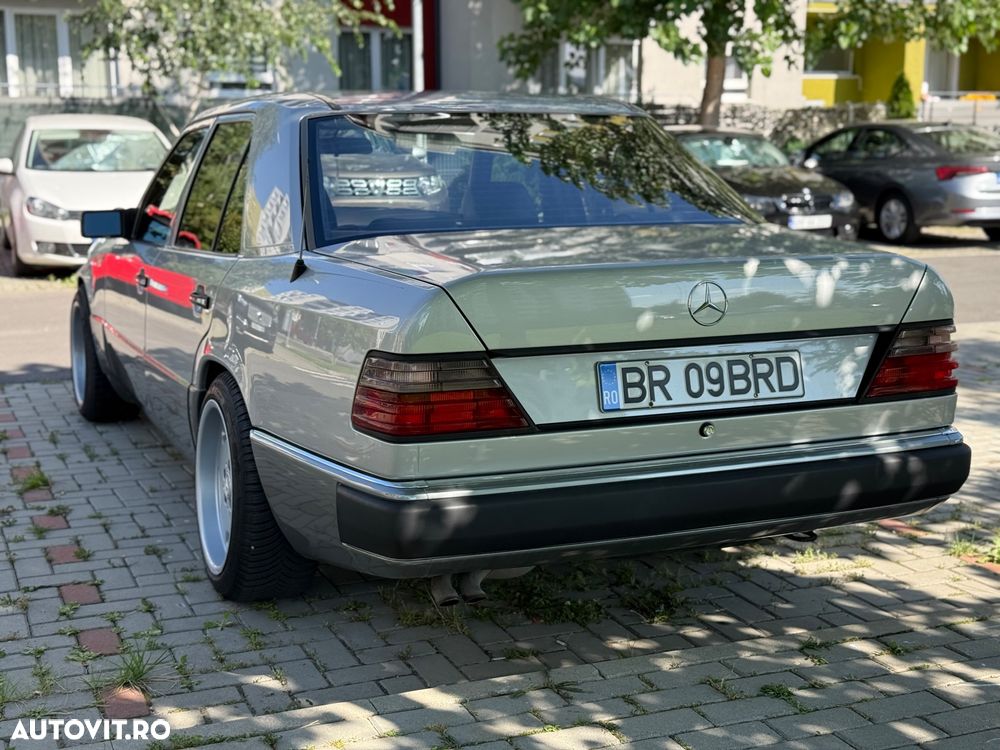 Mercedes-Benz W124 - 3