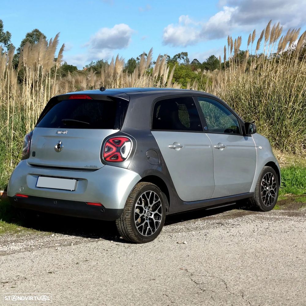 Smart ForFour EQ - 4