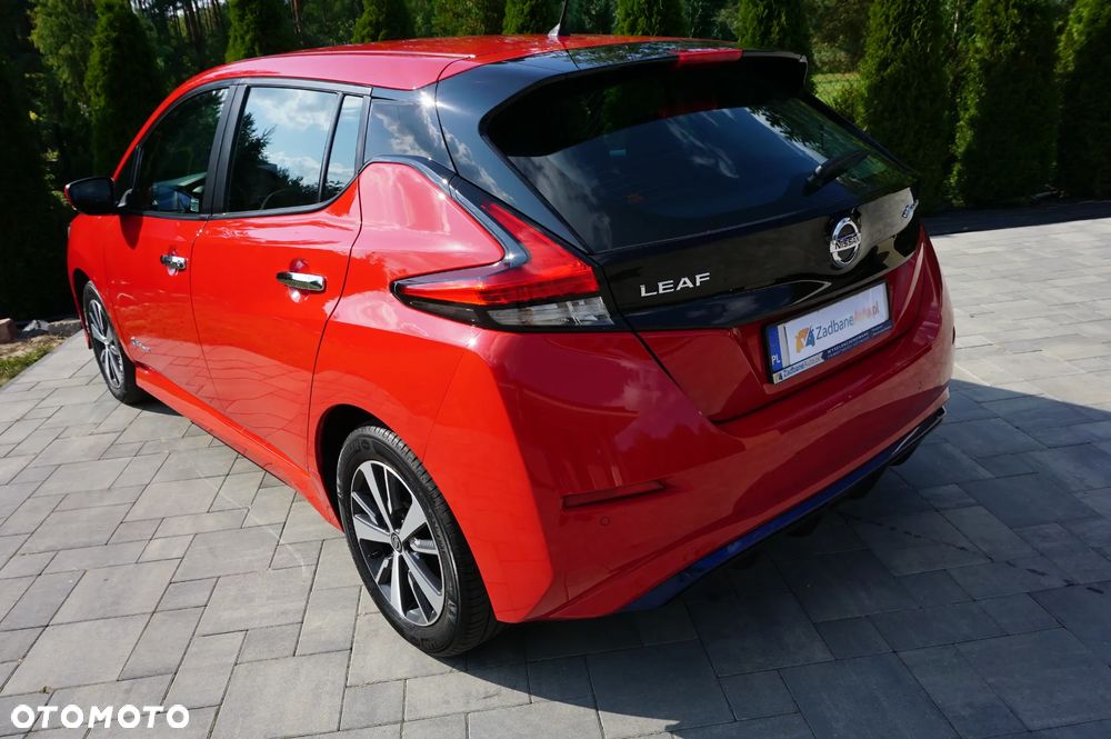 Nissan Leaf 40kWh Acenta - 11