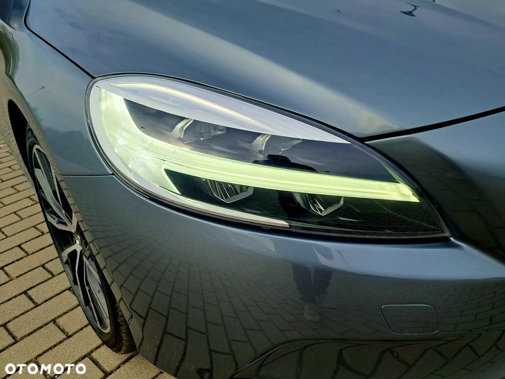 Volvo V40 - 8