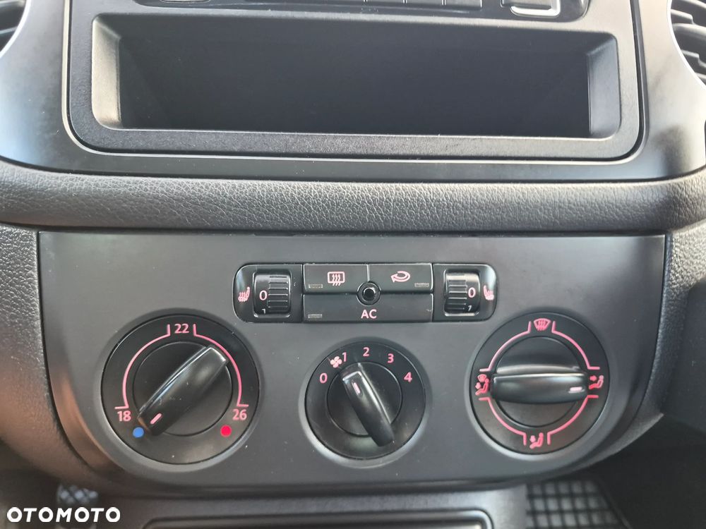 Volkswagen Golf Plus - 18
