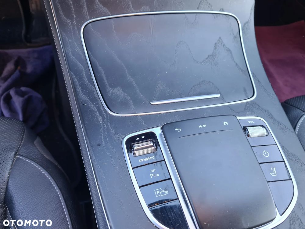 Mercedes-Benz Klasa E - 7