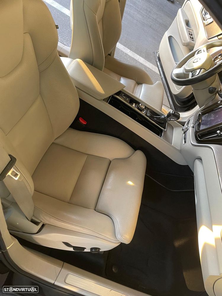 Volvo XC 60 2.0 D4 R-Design Geartronic - 15