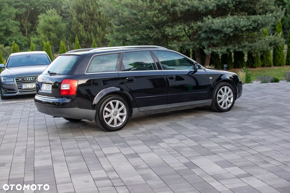 Audi A4 Avant - 14