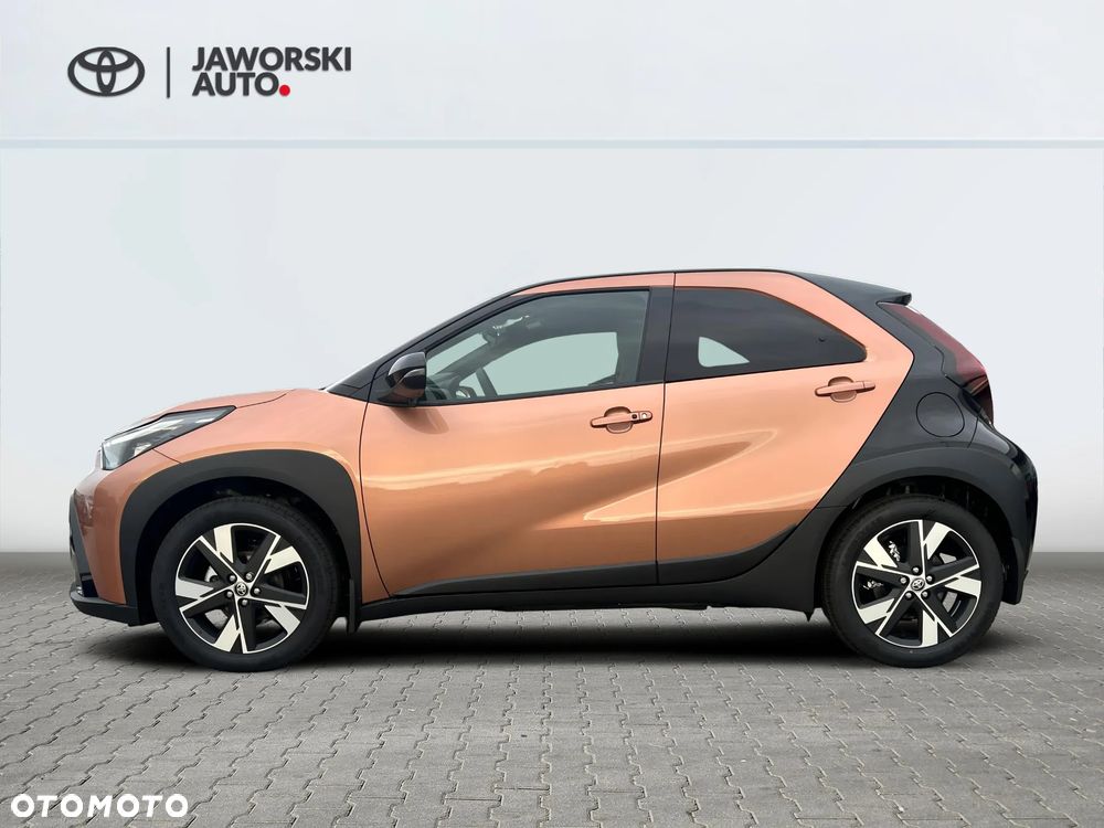 Toyota Aygo X Hybrid 1.5 Style e-CVT - 3