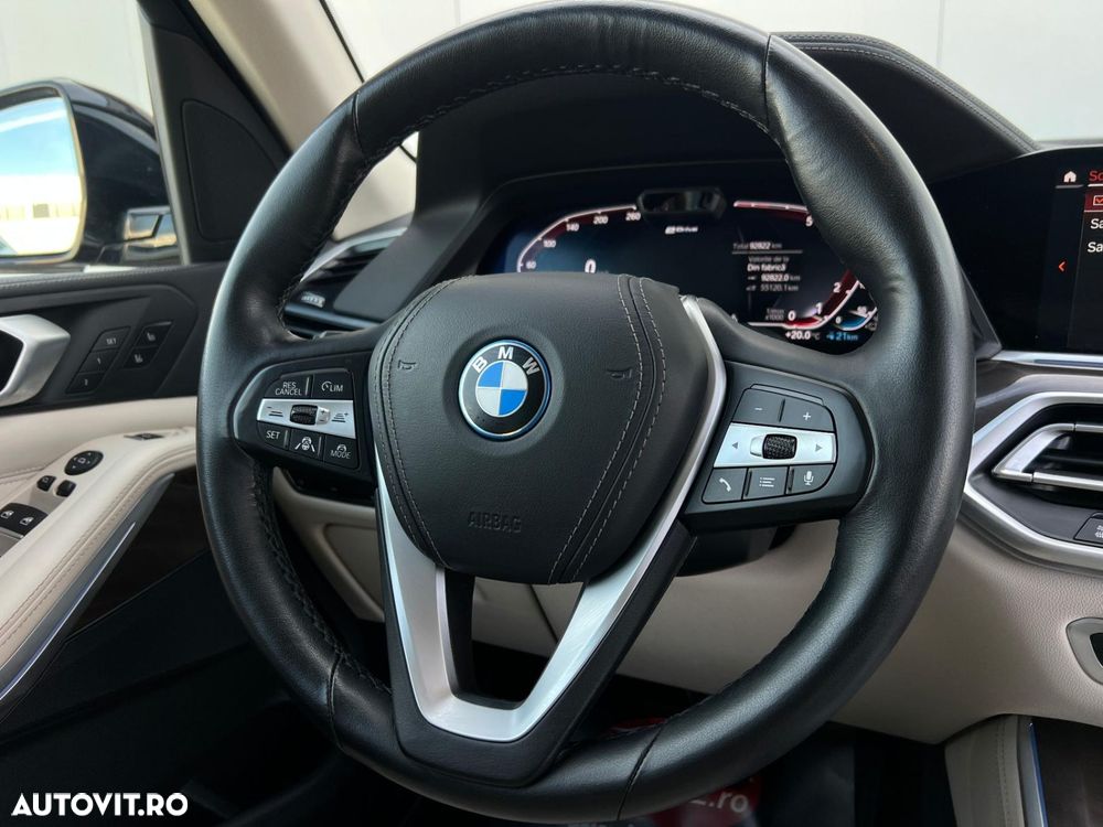 BMW X5 xDrive45e - 10