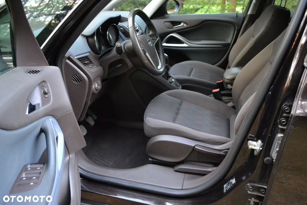 Opel Zafira 1.4 T Enjoy - 12