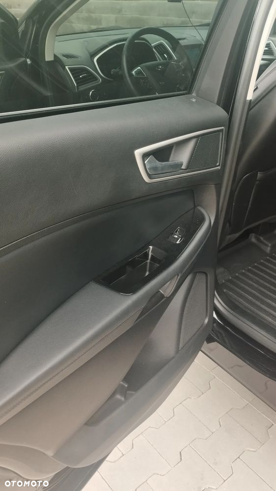 Ford Edge - 36