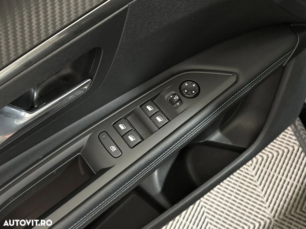 Peugeot 3008 - 15