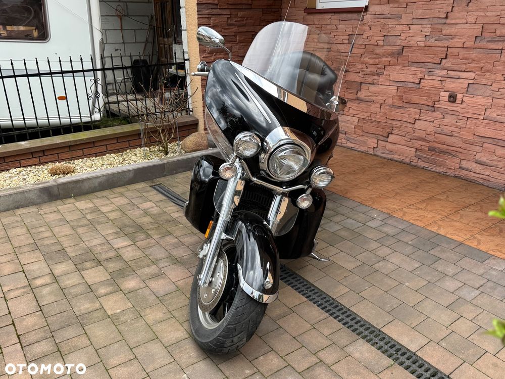 Yamaha Venture - 7