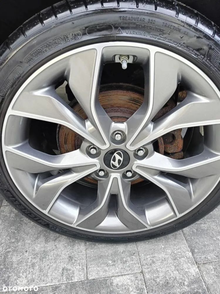 Hyundai i30 1.4 T-GDI Fastback Premium - 19