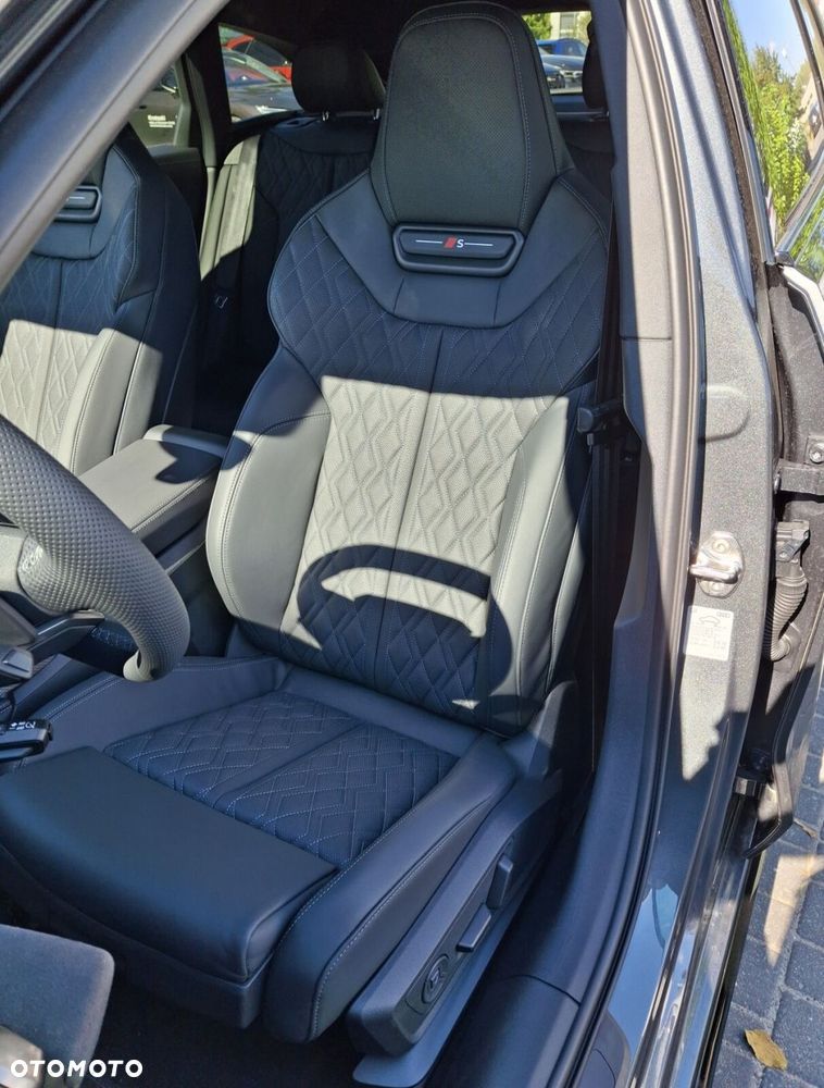 Audi S5 Avant - 12