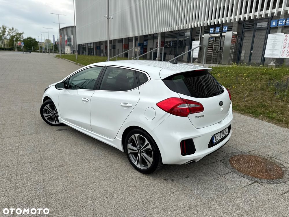 Kia Ceed 1.6 CRDi L - 4