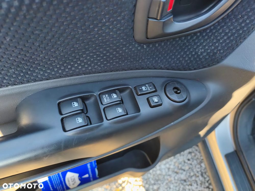 Hyundai Tucson 2.0 4WD GLS - 35