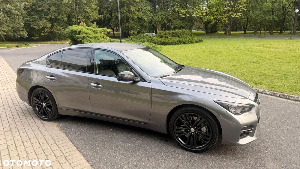 Infiniti Q50 2.0t Sport Tech - 17