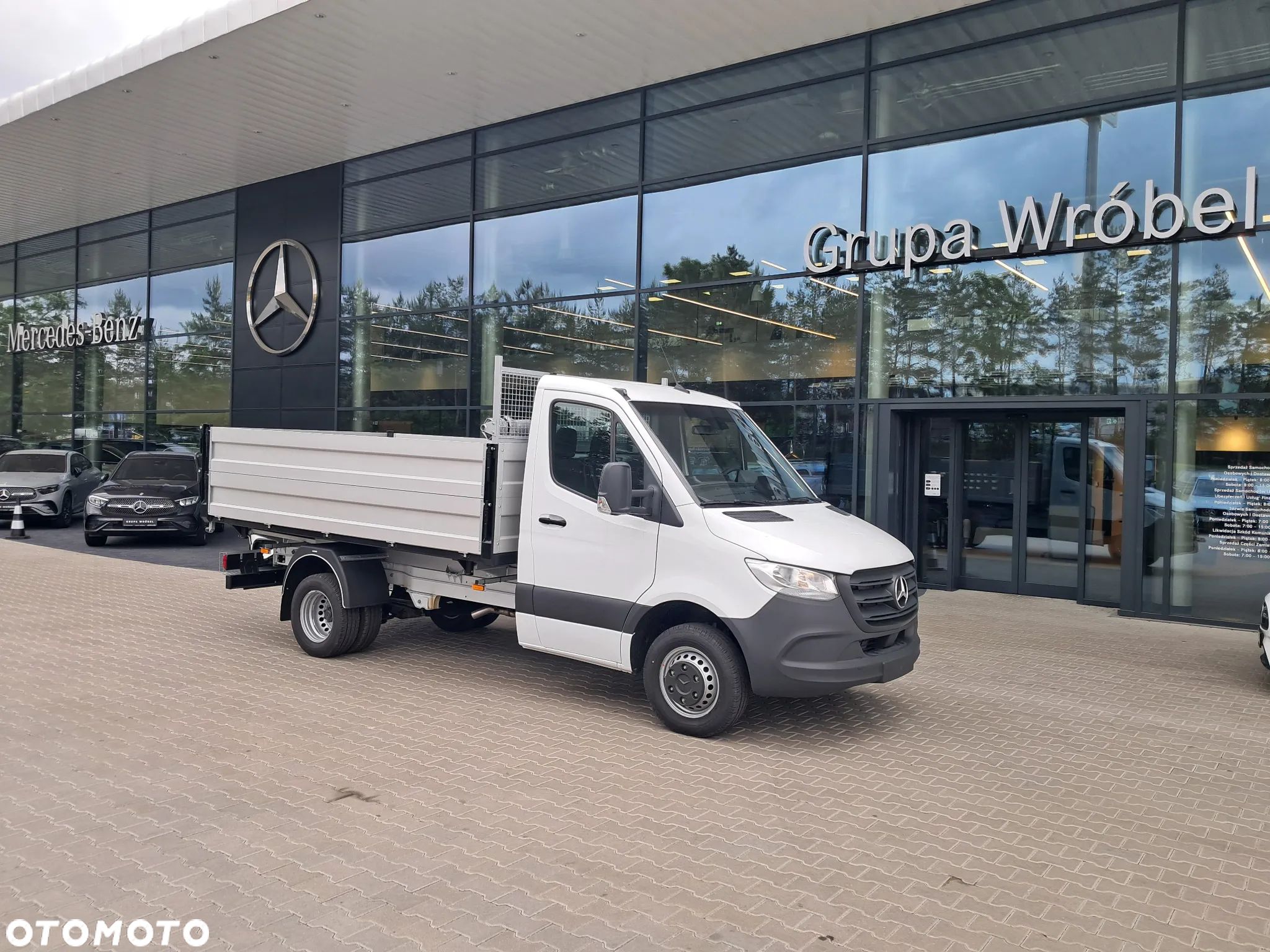 Mercedes-Benz Sprinter 517 CDI PRO WYWROTKA - 1