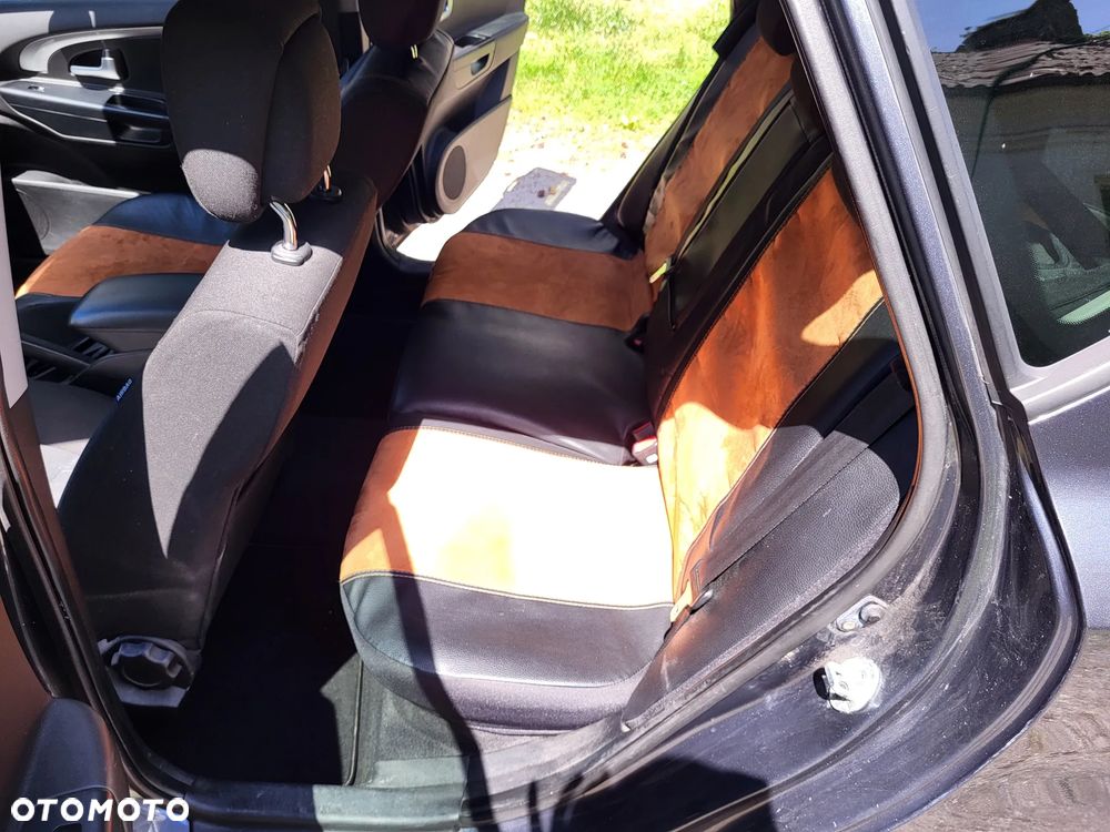 Kia Ceed 1.6 Crdi Comfort + - 9