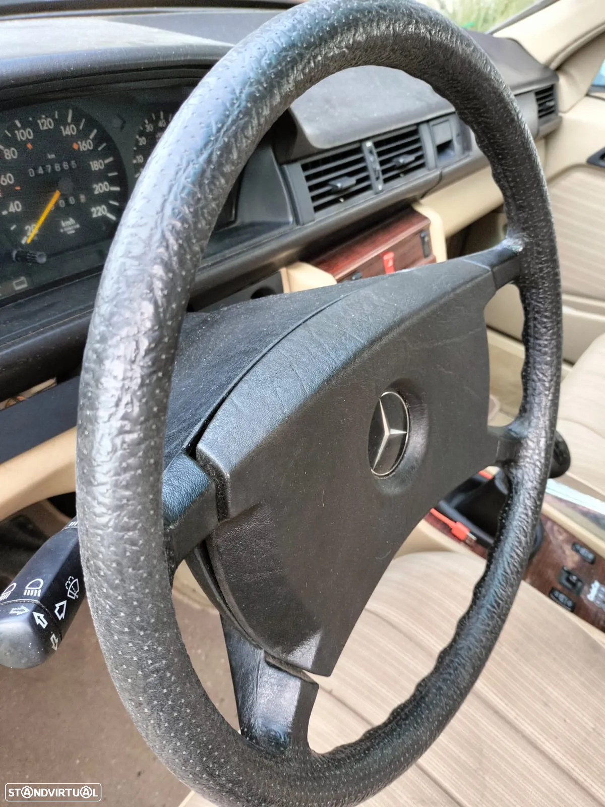 Mercedes-Benz 200 Standard - 19