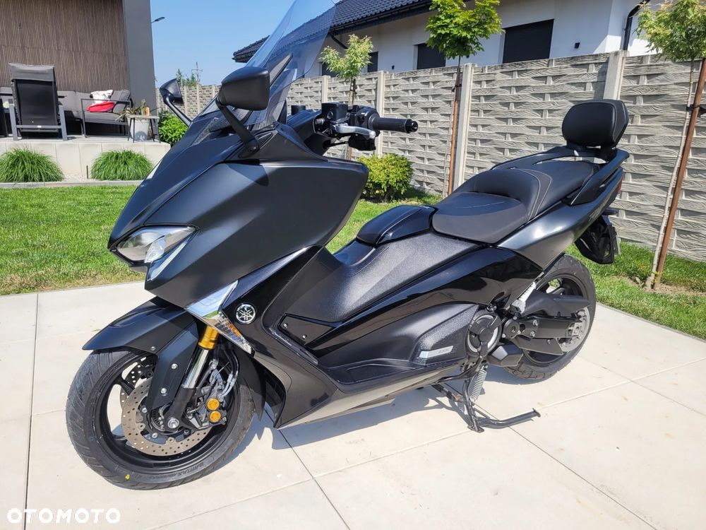 Yamaha Tmax - 22