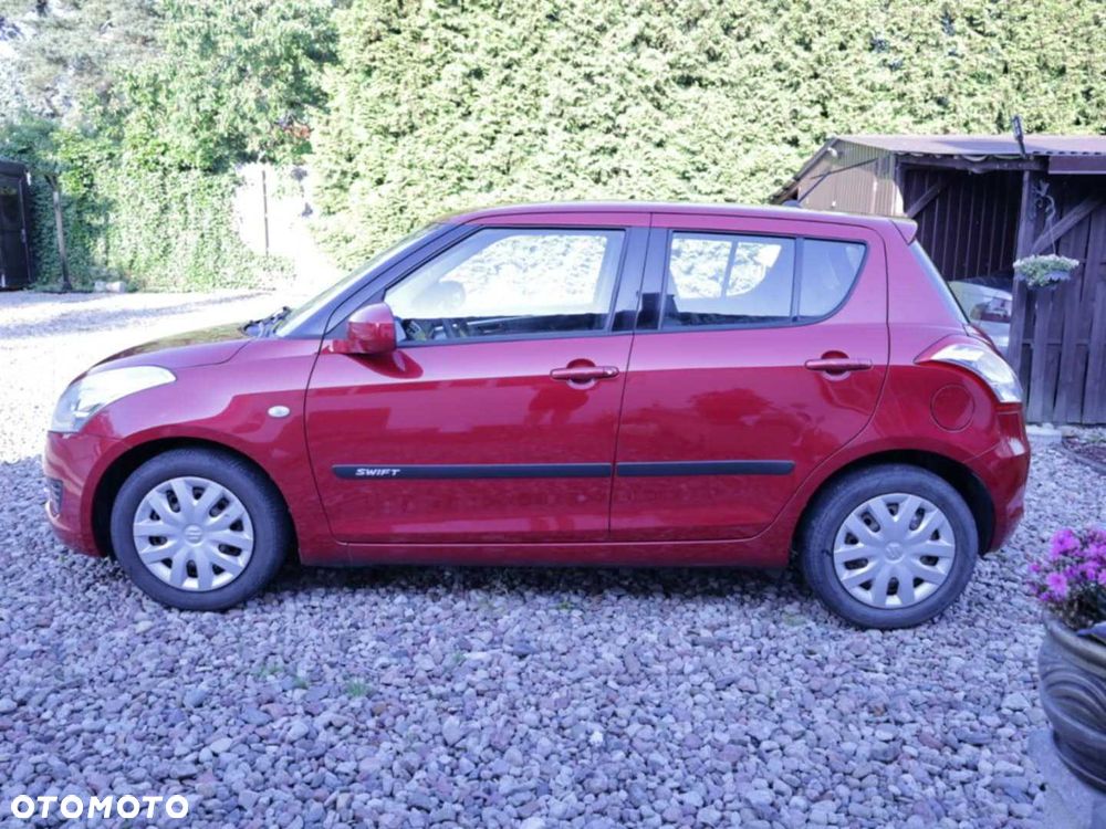 Suzuki Swift - 2