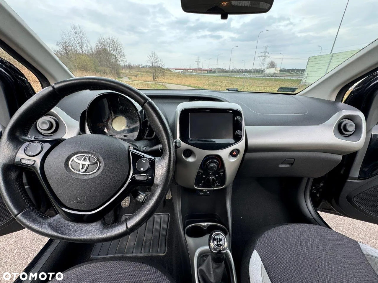 Toyota Aygo x-play - 7