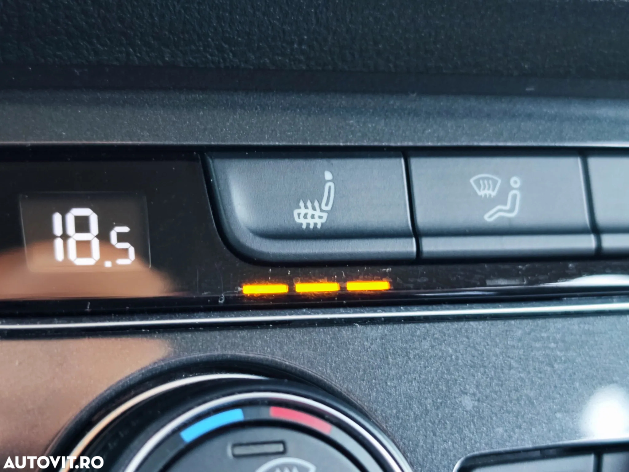 Volkswagen Tiguan 1.5 TSI ACT DSG Comfortline - 25