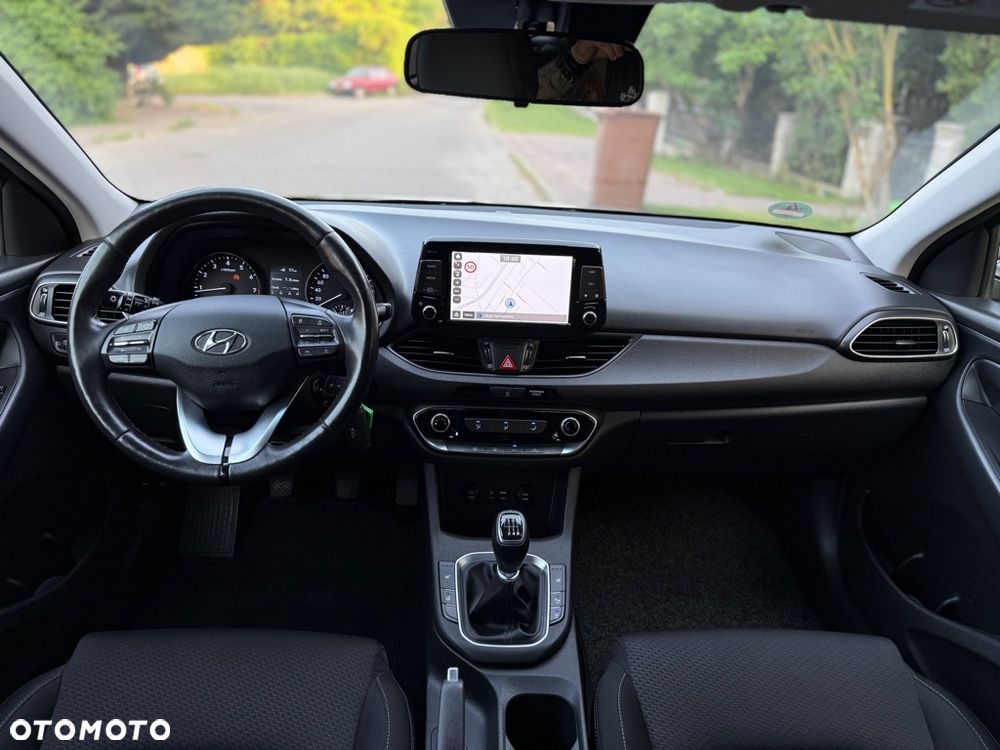 Hyundai i30 1.4 Premium - 31