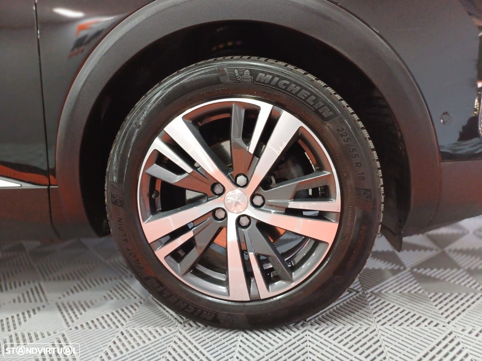 Peugeot 5008 1.5 BlueHDi Allure Pack EAT8 - 9