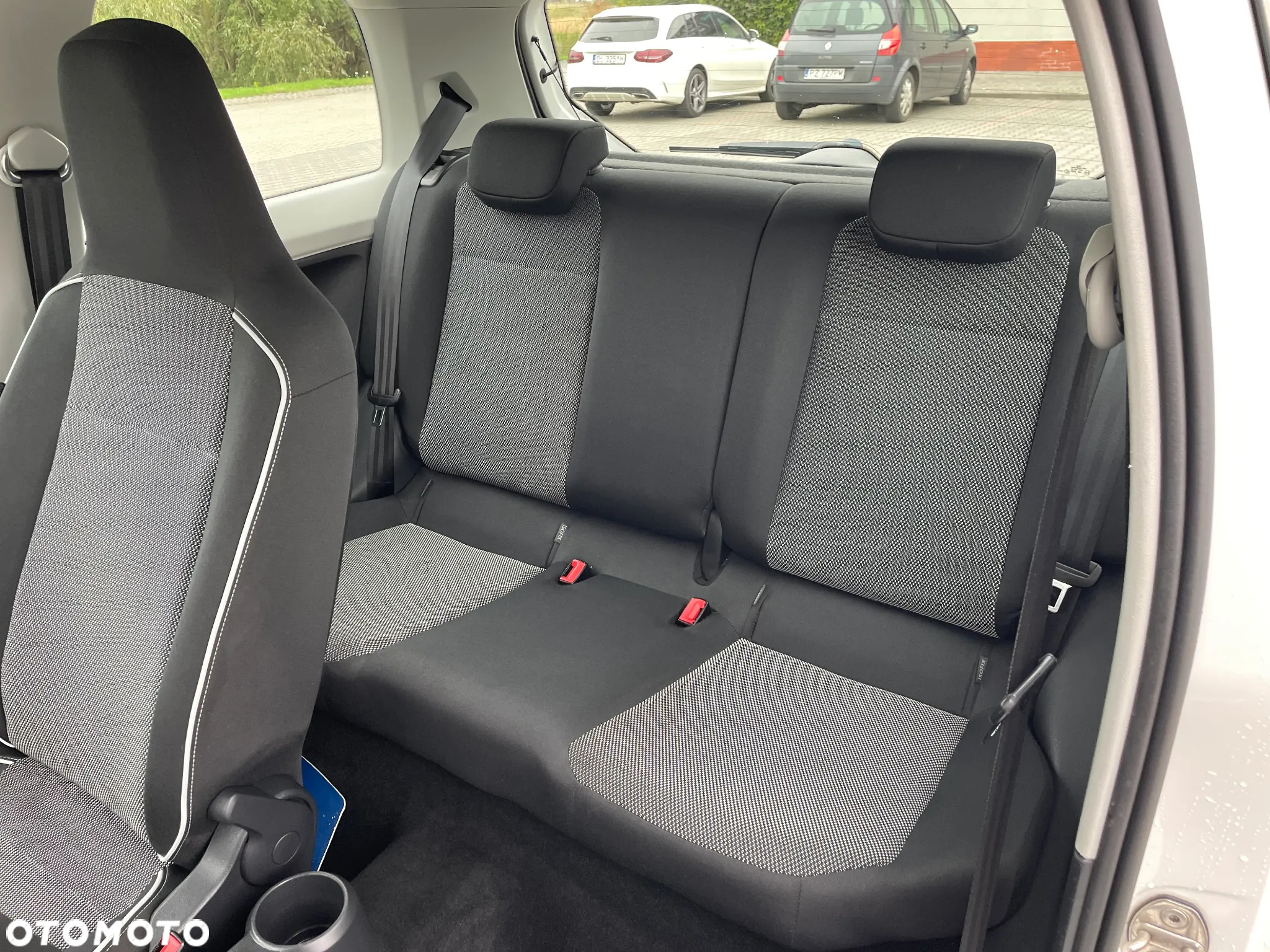Seat Mii 1.0 Ecomotive Chic EU6 - 8