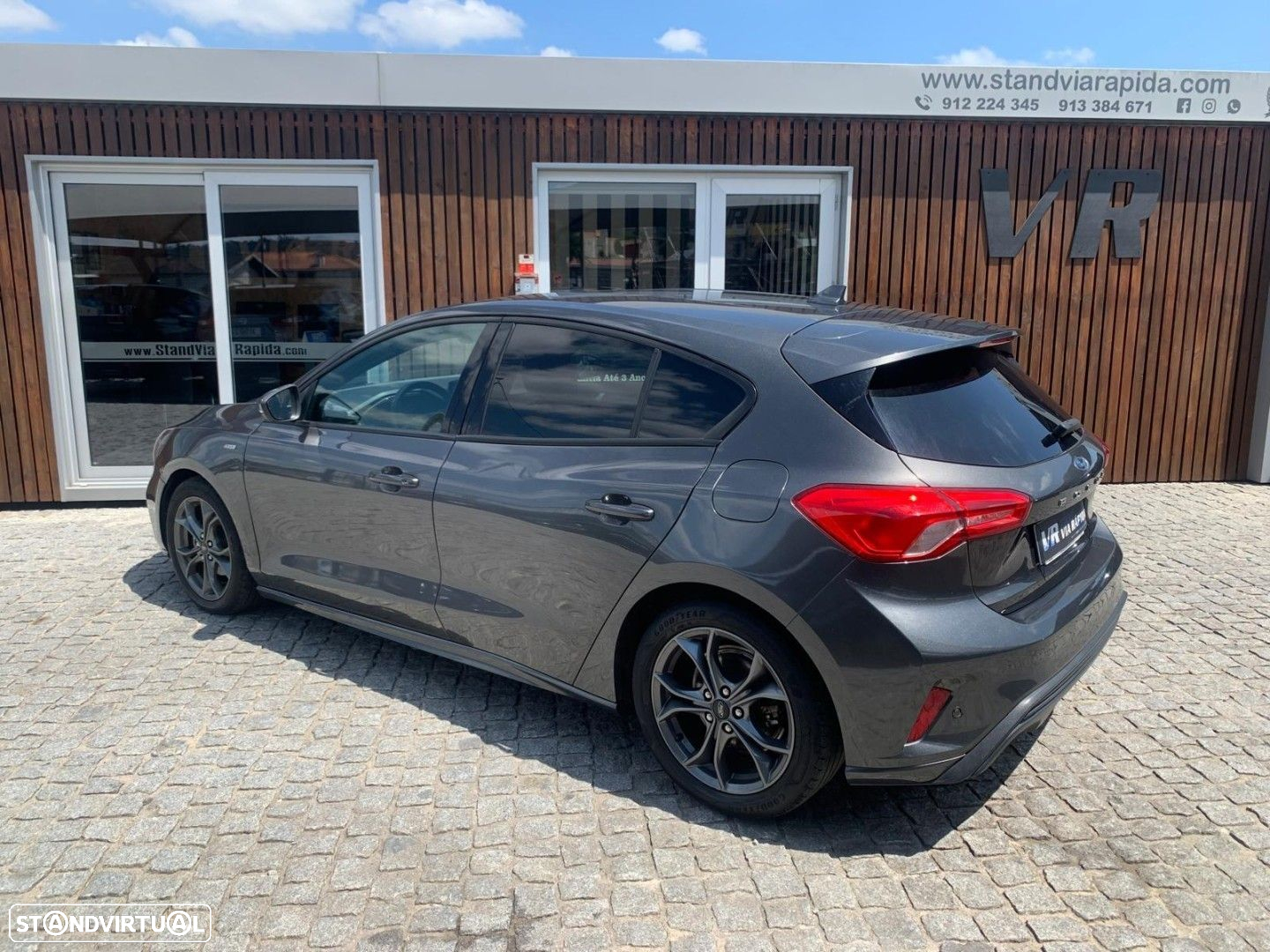 Ford Focus 1.5 TDCi EcoBlue ST-Line - 26